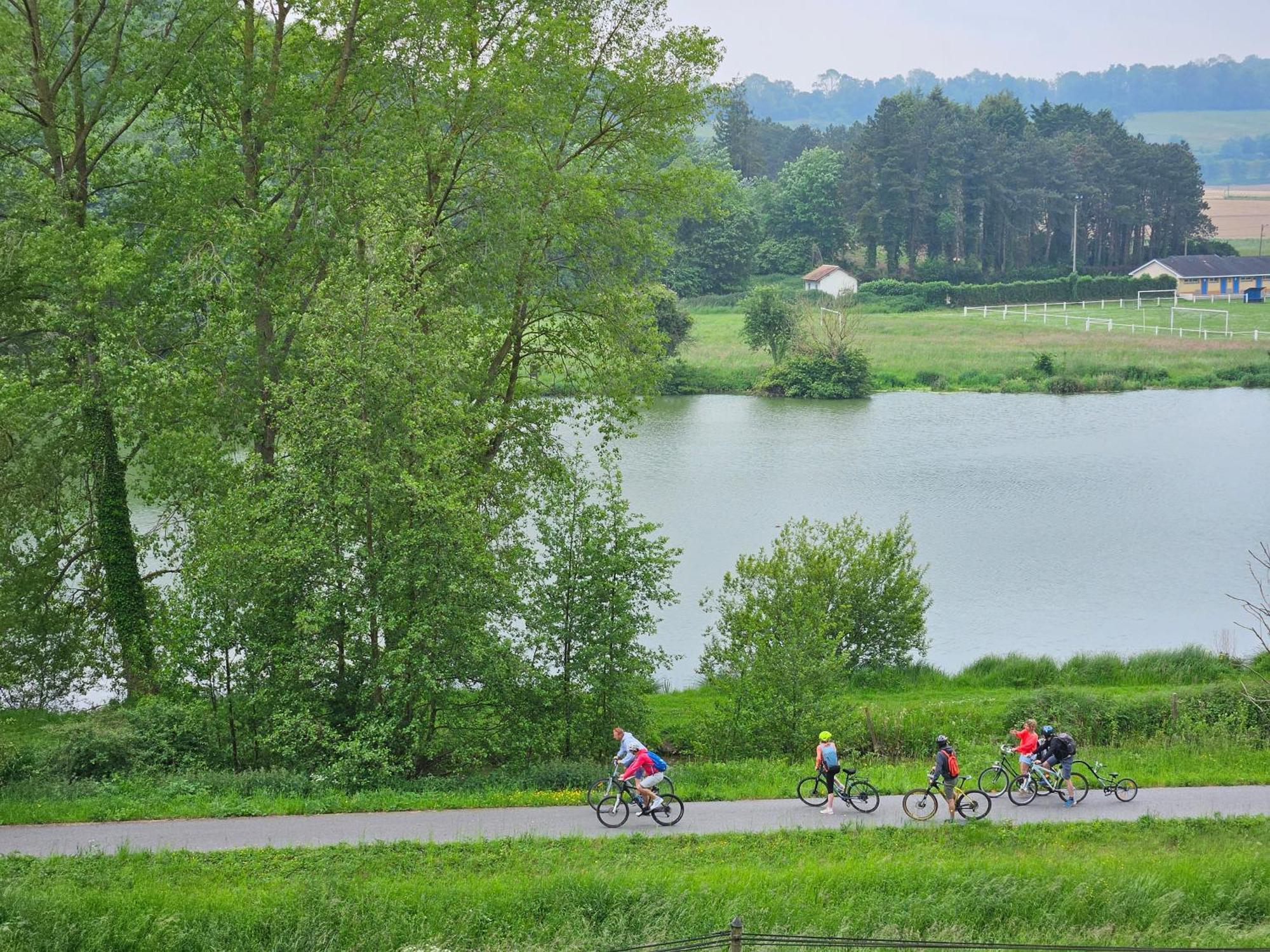 Gites 4,6 Personnes Fecamp Etretat Colleville Bagian luar foto